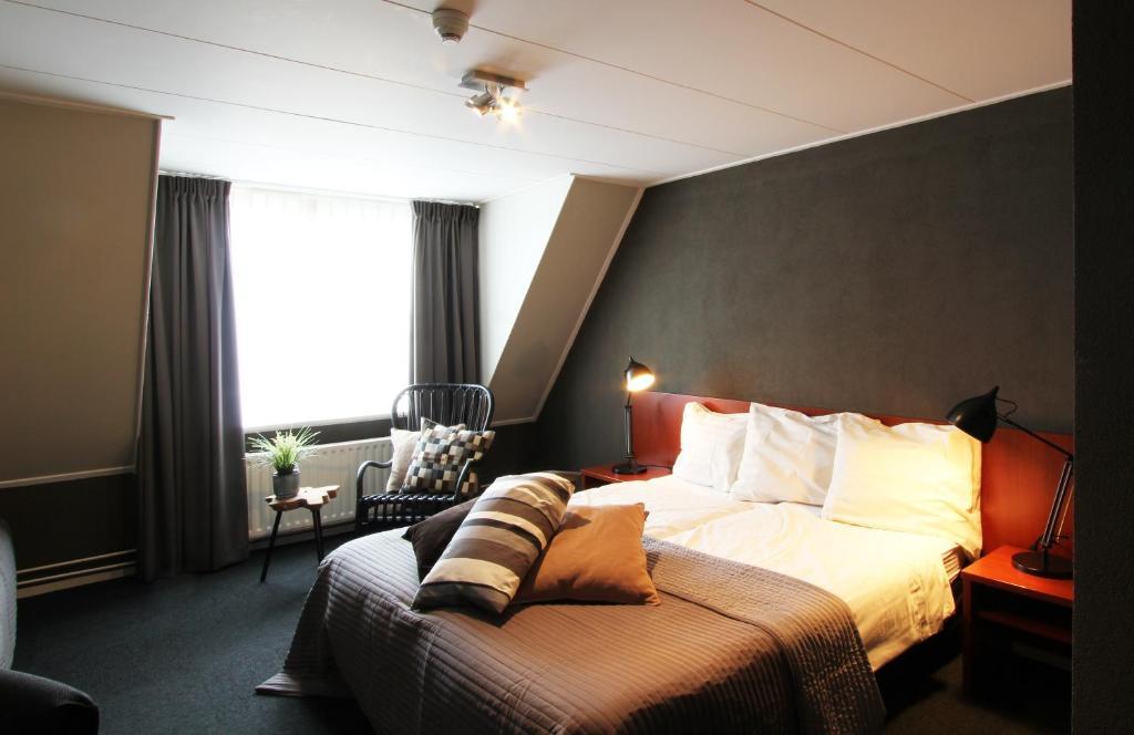Grandcafé Hotel de Viersprong Schoorl Extérieur photo